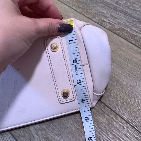 Neely & Chloe Tote - Picture 16 of 16